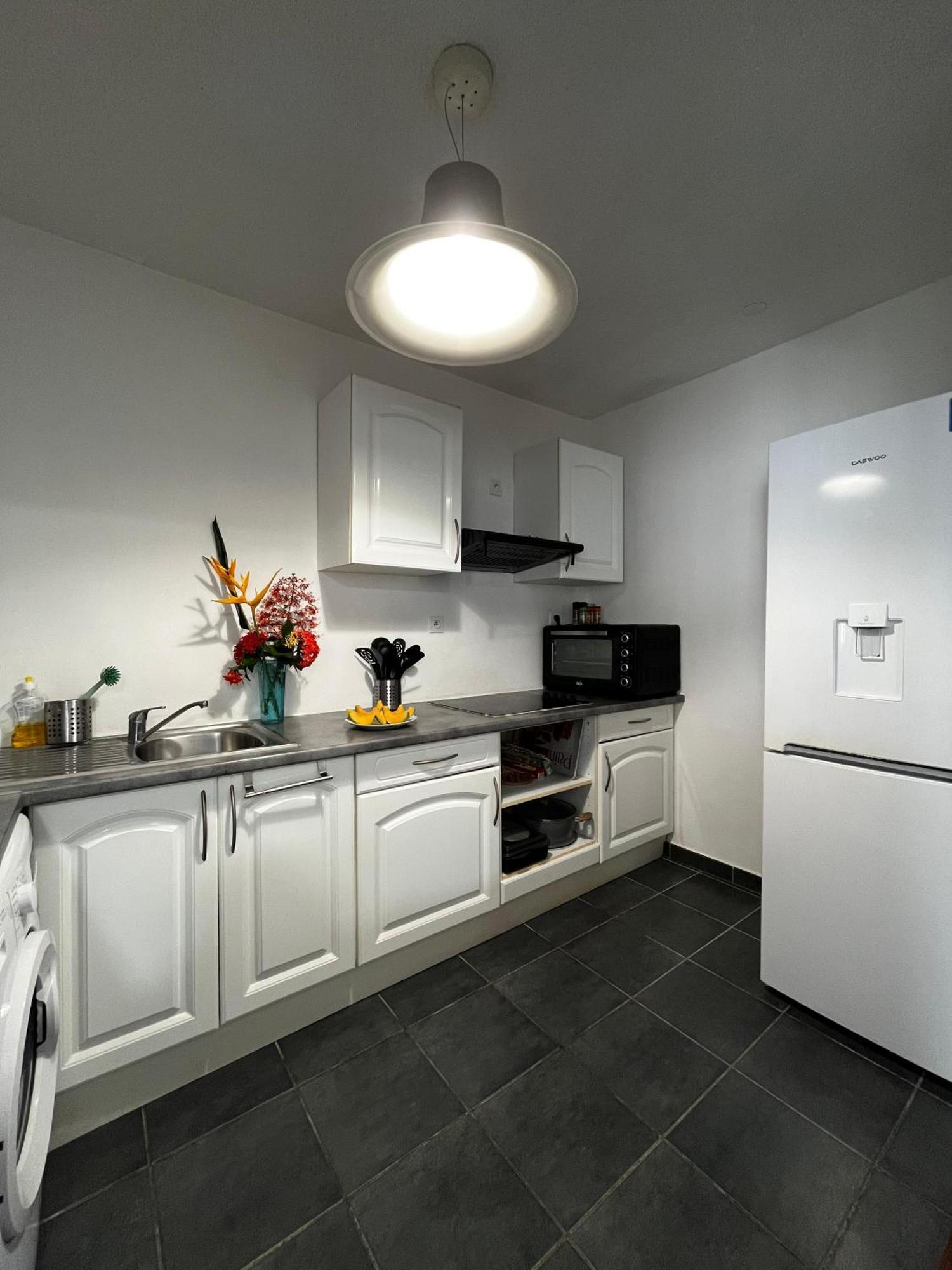Jasmin - Appartement Face Plage Diamant Ле-Диаман Экстерьер фото